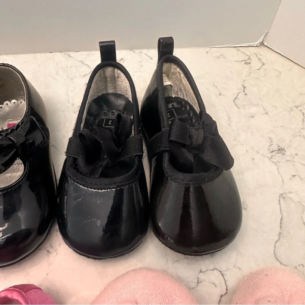 13 Pair Baby Girl Shoe Lot Sizes 0-3 Gap Old Navy Carters Vintage Winnie Pooh